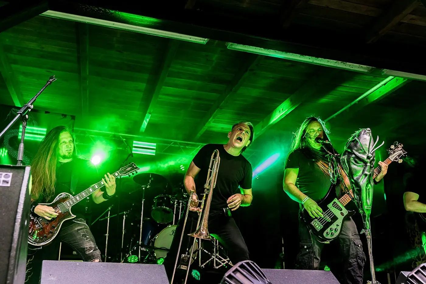Sear Bliss, Watch My Dying + vendég koncert Budapesten (A38 Hajó)