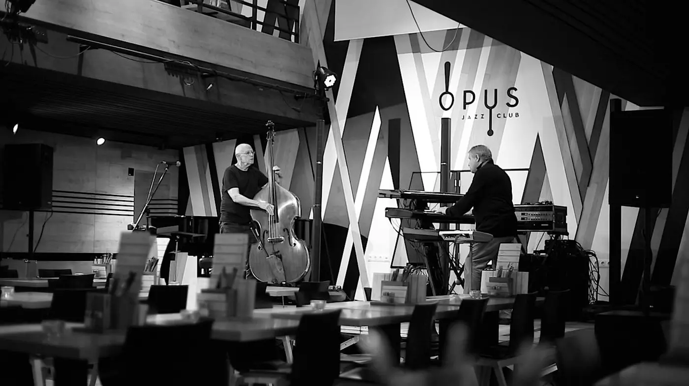 AZ EGYÜTTLÉT MŰVÉSZETE (Togetherness) - ifj. Kurtág György lemezbemutató előadása koncert Budapesten (Budapest Music Center)