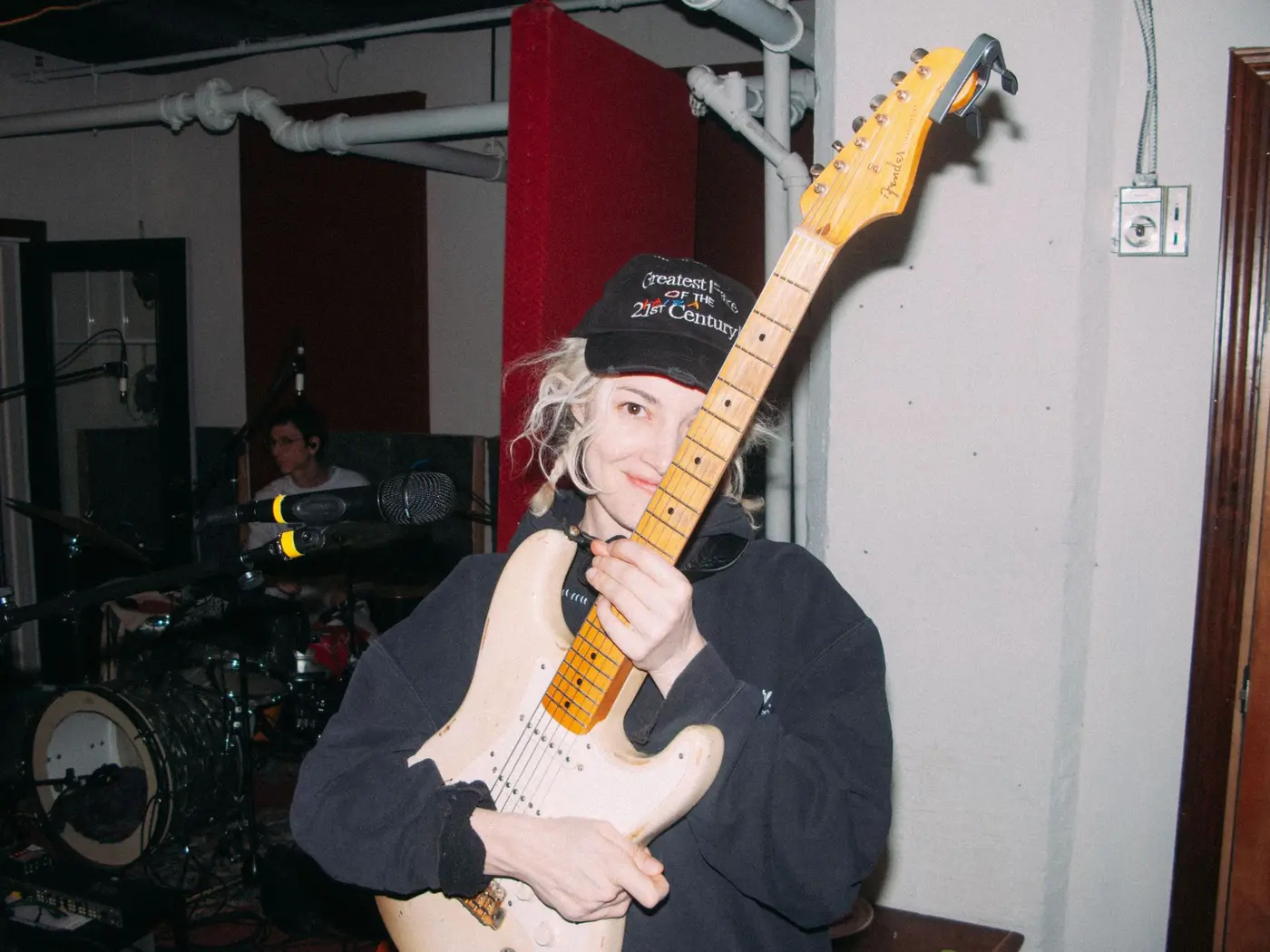 Men I Trust (CA), support: Evan Wright (US) koncert Budapesten (Dürer Kert)