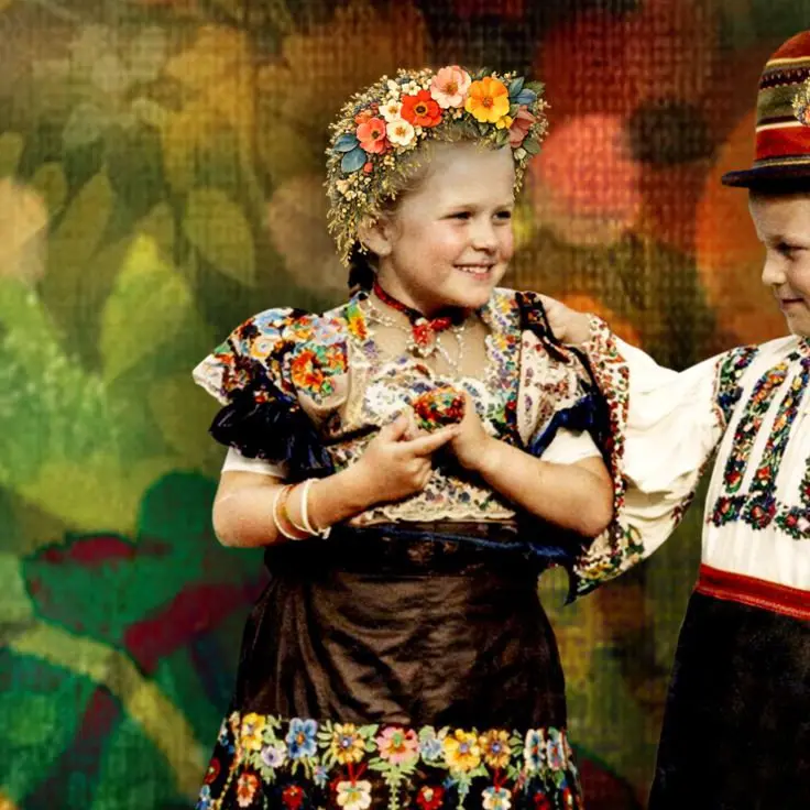 Tavaszköszöntő gyerektáncház a Fitos Dezső Társulattal