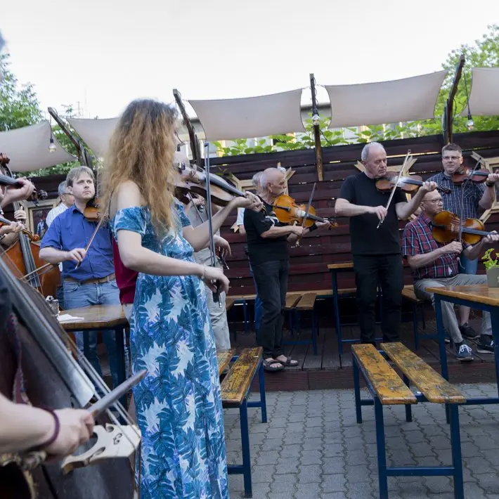 Fonó Session: Vonós örömzene