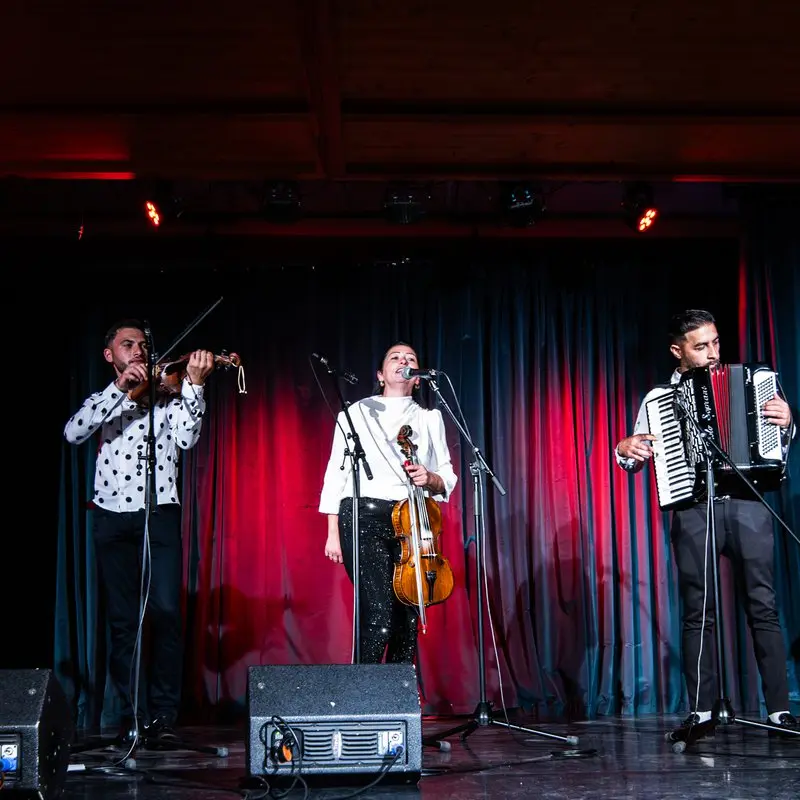 Szászcsávási Banda koncert és táncház koncert Budapesten (Fonó Budai Zeneház)