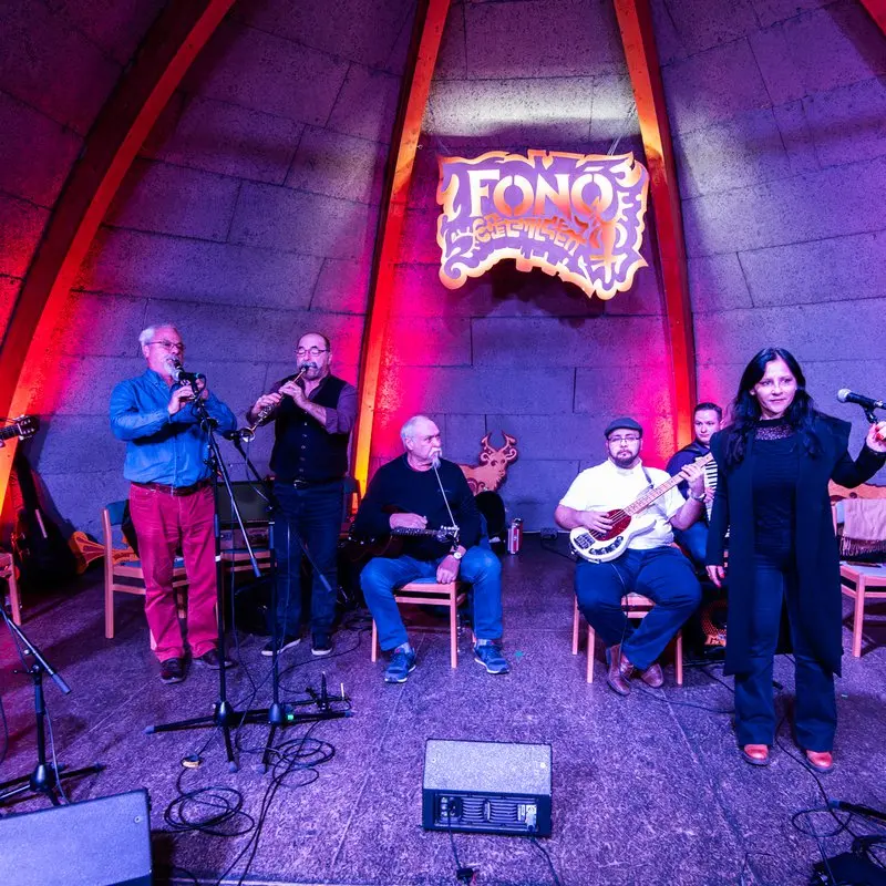 KOLO délszláv táncház koncert Budapesten (Fonó Budai Zeneház)