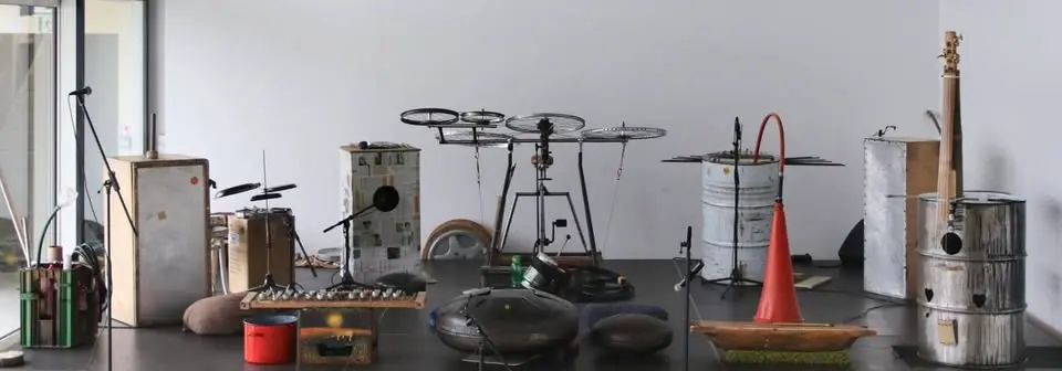 Bélaműhely / tánc/zenei jamshop koncert Budapesten (Három Holló)