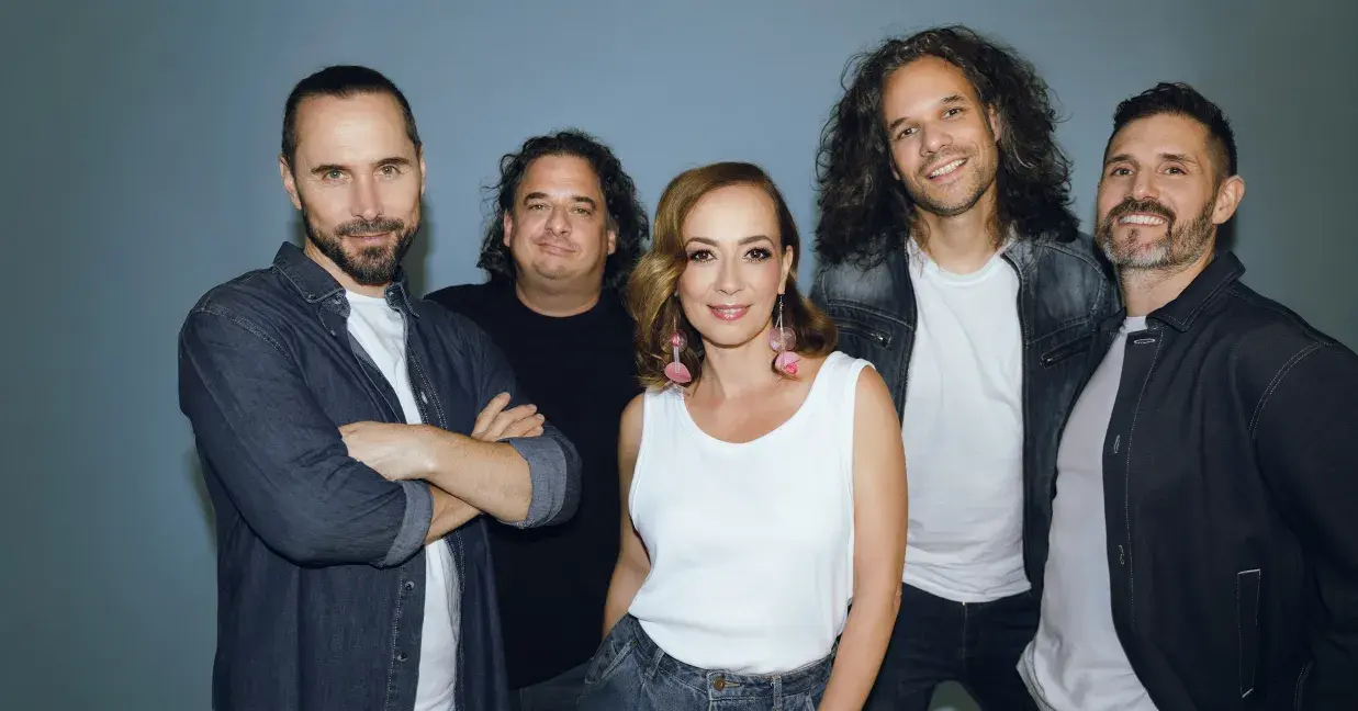 Farkasházi Réka és a Tintanyúl koncert Budapesten (Kobuci Kert)