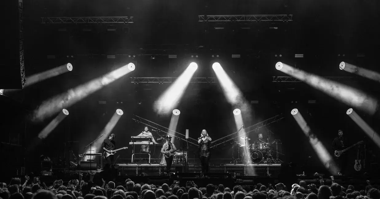 Honeybeast koncert Budapesten (Kobuci Kert)