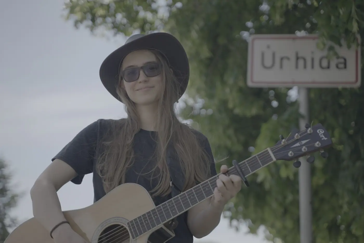 Esther Brownwood koncert Budapesten (Lámpás)