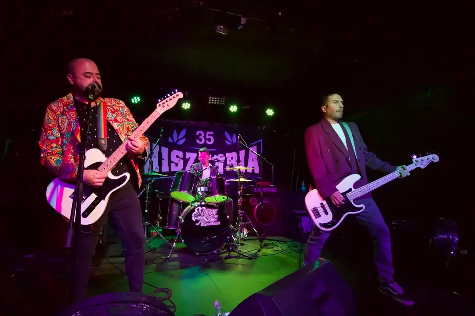 Fekete Muskátli koncert Budapesten (Lámpás)