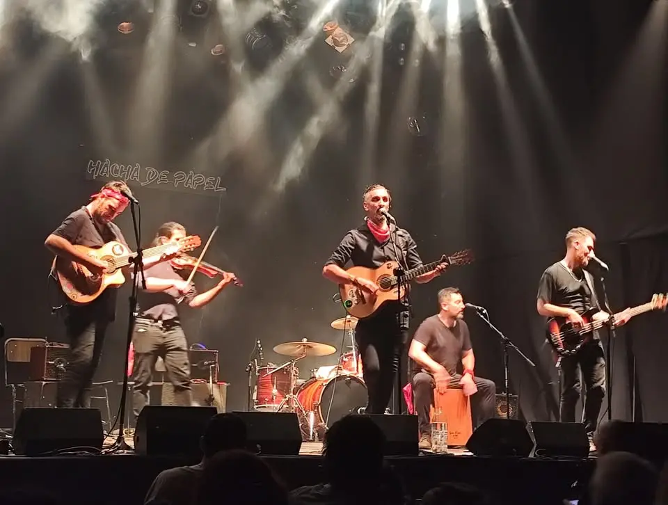 Hacha de Papel koncert Budapesten (Lámpás)