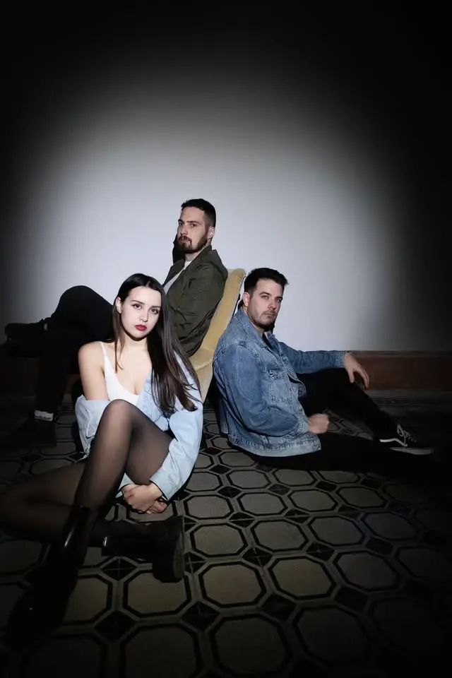 Chowteez koncert Budapesten (Lámpás)
