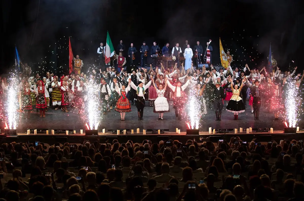 31. DUNA KARNEVÁL GÁLA Táncba szőtt szerelem - Margitszigeti Színház - Margitszigeti Szabadtéri Színpad