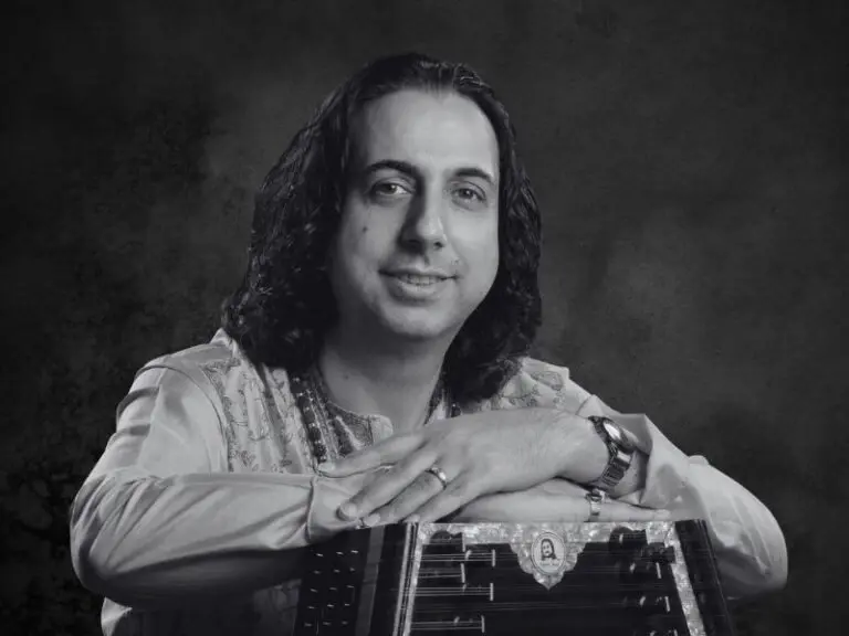 Varázslatos Szantúr: Pt. Abhay Rustum Sopori