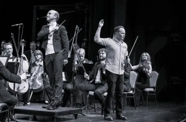 A Zenegyűlölő 1.0