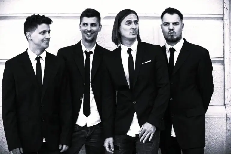 Intim Torna Illegál