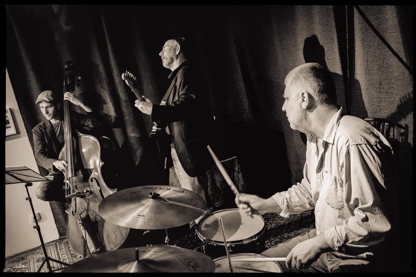 Juhász Gábor Trió, vendég: Holló Aurél