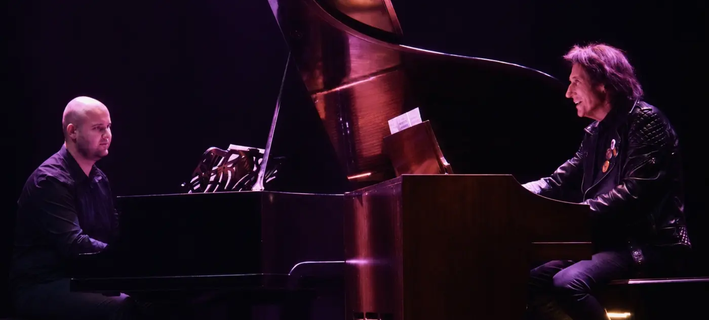 Bóna Márton zongoraművész lemezbemutató koncertje koncert Budapesten (Vigadó)