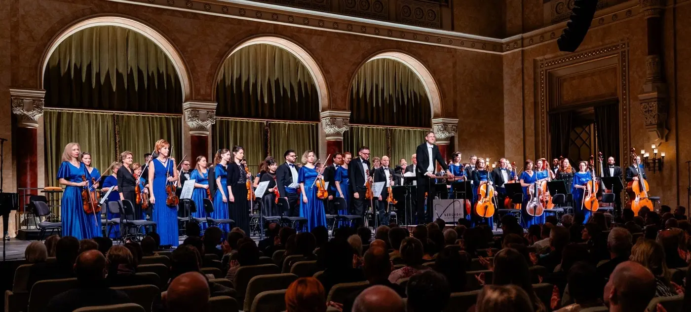 Ünnepi hangzatok koncert Budapesten (Vigadó)