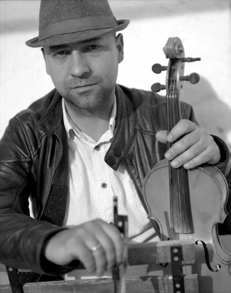 Forradalmi folkkocsma - Kalász Máté és bandája///mezőségi koncert Budapesten (Zsír)